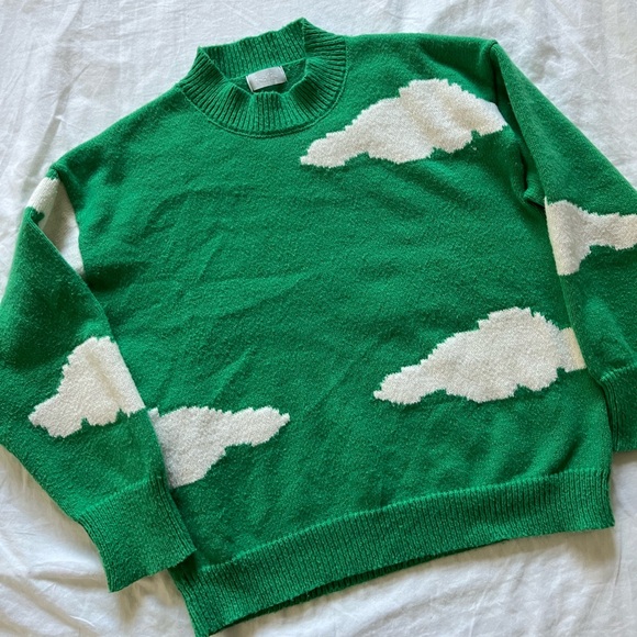 Isalis Cloud Sweater - Picture 1 of 4